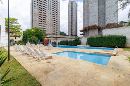 Casa de condomínio à venda com 127m², 3 quartos e 2 vagasPiscina