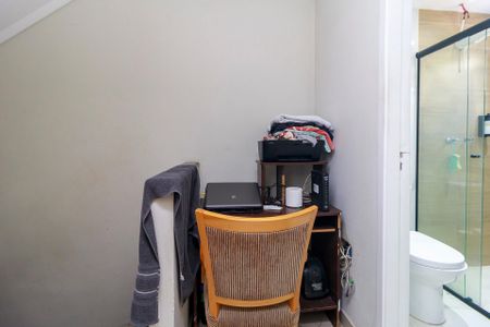 Casa de condomínio à venda com 127m², 3 quartos e 2 vagasCorredor