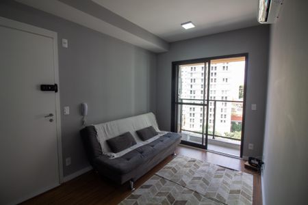 Sala de apartamento para alugar com 1 quarto, 32m² em Jardim das Acacias, São Paulo