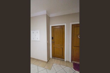 Apartamento à venda com 98m², 2 quartos e 2 vagasEntrada