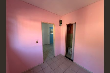 Quarto 01  de kitnet/studio para alugar com 1 quarto, 34m² em Setor Habitacional Vicente Pires, Brasília