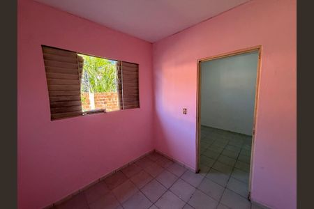 Quarto 01  de kitnet/studio para alugar com 1 quarto, 34m² em Setor Habitacional Vicente Pires, Brasília
