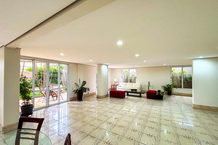 Apartamento à venda com 72m², 1 quarto e 1 vagaÁrea comum