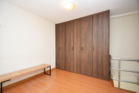 Apartamento à venda com 72m², 1 quarto e 1 vagaSuíte