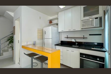 Apartamento à venda com 72m², 1 quarto e 1 vagaCozinha