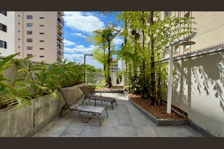 Apartamento à venda com 72m², 1 quarto e 1 vagaÁrea comum