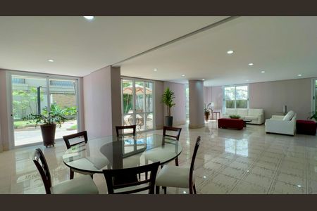 Apartamento à venda com 72m², 1 quarto e 1 vagaSalão de Festas