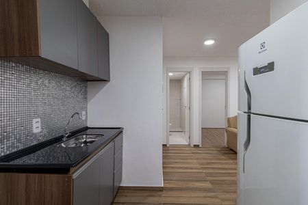 Apartamento para alugar com 35m², 2 quartos e sem vaga Apartamento para alugar com 35m², 2 quartos e sem vagaCozinha e Área de Serviço