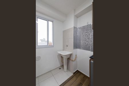 Apartamento para alugar com 35m², 2 quartos e sem vaga Apartamento para alugar com 35m², 2 quartos e sem vagaCozinha e Área de Serviço