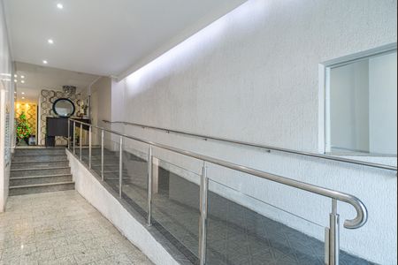 Studio para alugar com 35m², 1 quarto e sem vaga Studio para alugar com 35m², 1 quarto e sem vagaÁrea comum - Entrada do Edifício