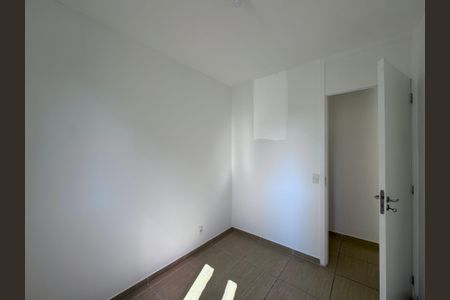 Quarto 1 de apartamento para alugar com 2 quartos, 45m² em Vargem Grande, Rio de Janeiro