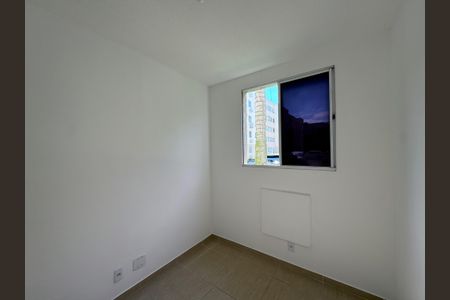 Quarto 1 de apartamento para alugar com 2 quartos, 45m² em Vargem Grande, Rio de Janeiro