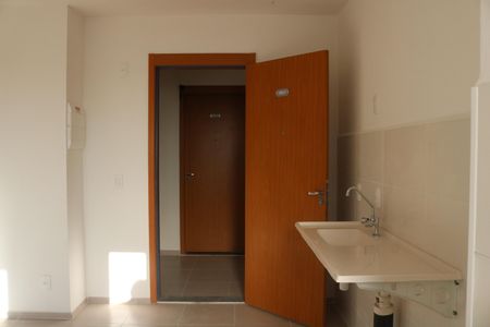 Apartamento à venda com 38m², 2 quartos e sem vagaCozinha e Área de Serviço