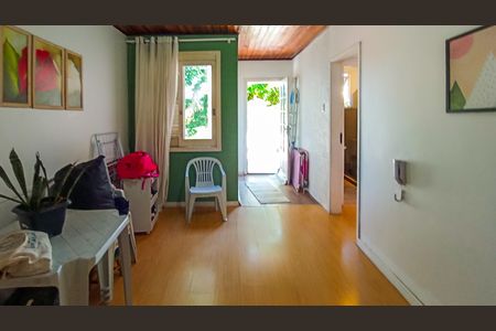 Apartamento à venda com 81m², 2 quartos e sem vagaAndar superior 