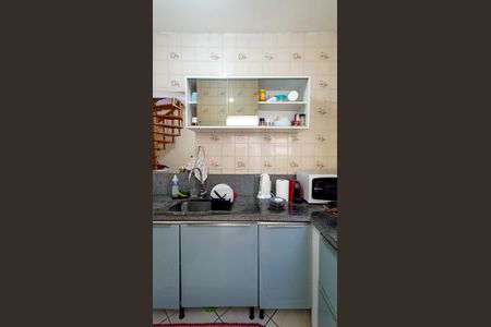 Apartamento à venda com 81m², 2 quartos e sem vagaCozinha 