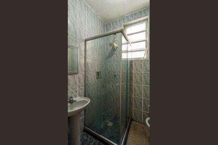 Apartamento à venda com 81m², 2 quartos e sem vagaBanheiro Social