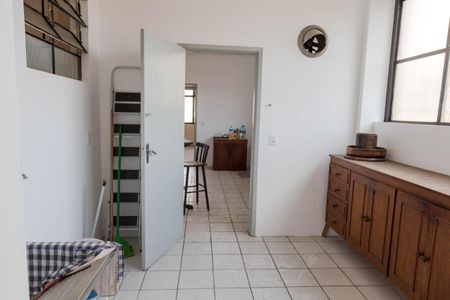 Apartamento para alugar com 188m², 3 quartos e 3 vagas