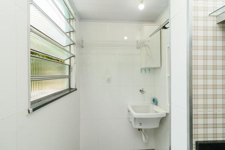 Apartamento para alugar com 50m², 2 quartos e 1 vaga Apartamento para alugar com 50m², 2 quartos e 1 vagaÁrea de Serviço