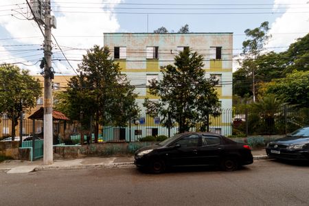 Apartamento para alugar com 50m², 2 quartos e 1 vaga Apartamento para alugar com 50m², 2 quartos e 1 vagaFachada