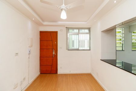Sala de apartamento para alugar com 2 quartos, 50m² em Conjunto Habitacional Jova Rural, São Paulo