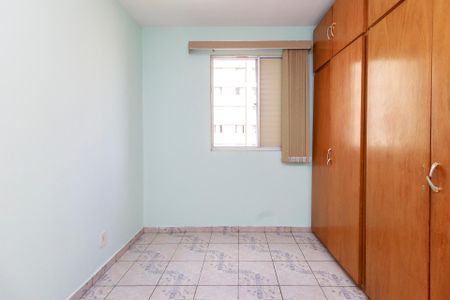 Quarto 1 de apartamento para alugar com 2 quartos, 54m² em Jardim Germania, São Paulo