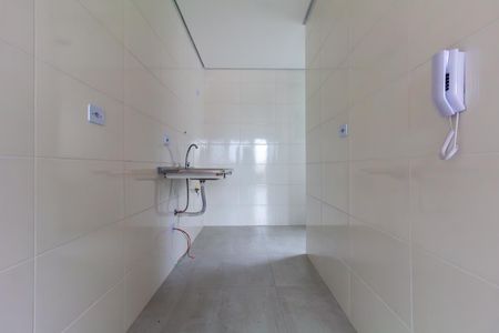 Apartamento para alugar com 36m², 2 quartos e 1 vaga Apartamento para alugar com 36m², 2 quartos e 1 vagaCozinha e Área de Serviço