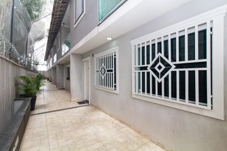 Casa de condomínio à venda com 103m², 3 quartos e 2 vagas Casa de condomínio à venda com 103m², 3 quartos e 2 vagasÁrea comum