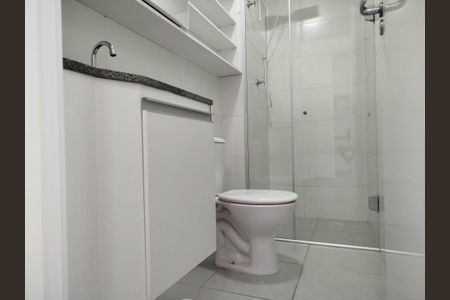 Apartamento para alugar com 30m², 1 quarto e sem vaga Apartamento para alugar com 30m², 1 quarto e sem vagaBanheiro