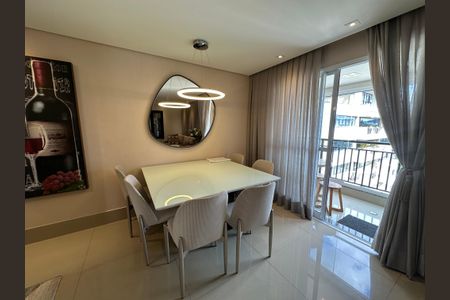 Apartamento à venda com 62m², 1 quarto e 1 vagaSala