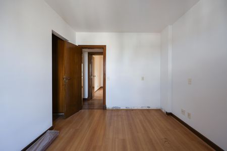 Apartamento para alugar com 260m², 5 quartos e 4 vagas Apartamento para alugar com 260m², 5 quartos e 4 vagasSuíte 2
