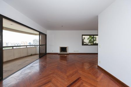 Apartamento para alugar com 260m², 5 quartos e 4 vagas Apartamento para alugar com 260m², 5 quartos e 4 vagasSala