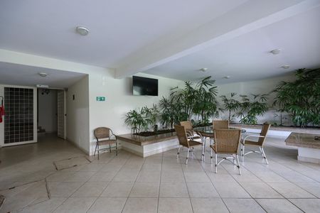 Apartamento para alugar com 260m², 5 quartos e 4 vagas Apartamento para alugar com 260m², 5 quartos e 4 vagasÁrea comum