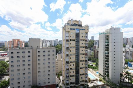 Apartamento para alugar com 260m², 5 quartos e 4 vagas Apartamento para alugar com 260m², 5 quartos e 4 vagasVista da Suíte 3