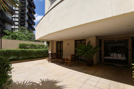 Apartamento para alugar com 260m², 5 quartos e 4 vagas Apartamento para alugar com 260m², 5 quartos e 4 vagasÁrea comum