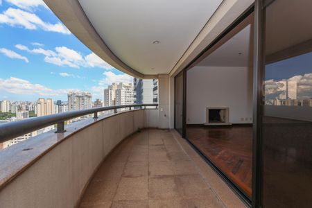 Apartamento para alugar com 260m², 5 quartos e 4 vagas Apartamento para alugar com 260m², 5 quartos e 4 vagasVaranda da Sala