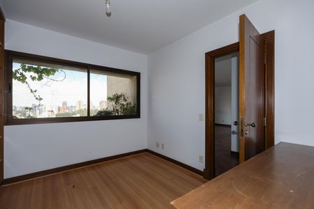Apartamento para alugar com 260m², 5 quartos e 4 vagas Apartamento para alugar com 260m², 5 quartos e 4 vagasEscritório