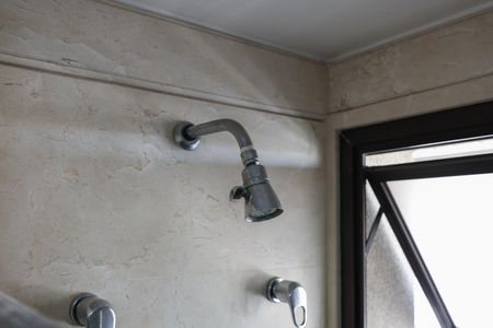 Apartamento para alugar com 260m², 5 quartos e 4 vagas Apartamento para alugar com 260m², 5 quartos e 4 vagasBanheiro da Suíte 2