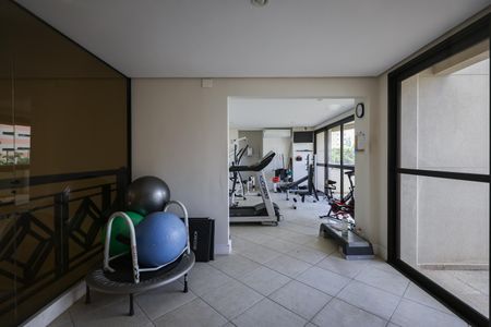 Apartamento para alugar com 260m², 5 quartos e 4 vagas Apartamento para alugar com 260m², 5 quartos e 4 vagasAcademia