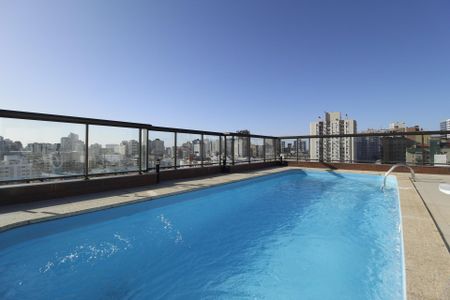 Apartamento à venda com 96m², 3 quartos e 3 vagasÁrea comum - Piscina