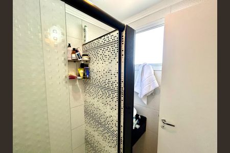 Apartamento à venda com 102m², 3 quartos e 1 vaga Apartamento à venda com 102m², 3 quartos e 1 vagaBanheiro da Suíte