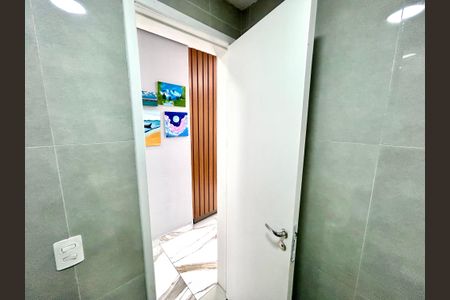 Apartamento à venda com 102m², 3 quartos e 1 vaga Apartamento à venda com 102m², 3 quartos e 1 vagaLavabo