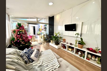 Apartamento à venda com 102m², 3 quartos e 1 vaga Apartamento à venda com 102m², 3 quartos e 1 vagaSala