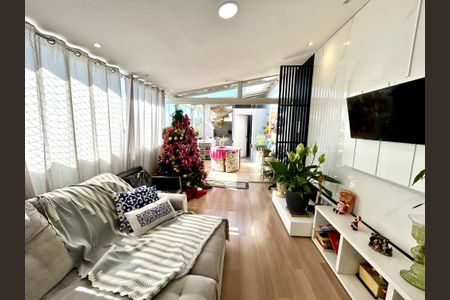 Sala de apartamento à venda com 3 quartos, 102m² em Cocaia, Guarulhos