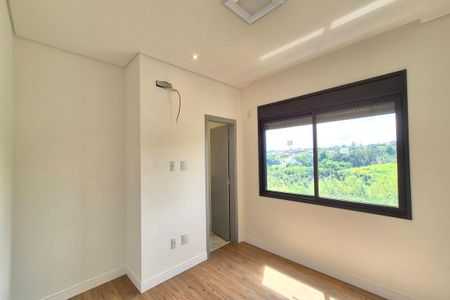 Casa de condomínio à venda com 306m², 3 quartos e 4 vagasSuíte 2