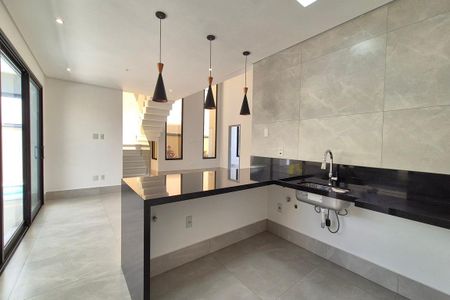 Casa de condomínio à venda com 306m², 3 quartos e 4 vagasCozinha