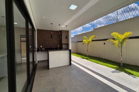 Casa de condomínio à venda com 306m², 3 quartos e 4 vagasÁrea comum - Churrasqueira