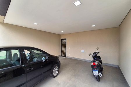 Casa de condomínio à venda com 306m², 3 quartos e 4 vagasGaragem