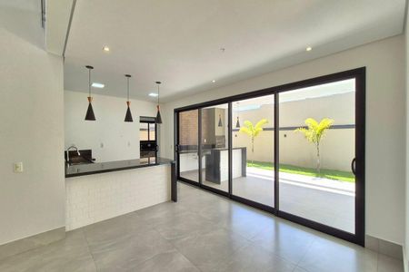 Casa de condomínio à venda com 306m², 3 quartos e 4 vagasSala de Jantar