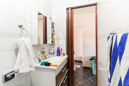 Casa à venda com 150m², 4 quartos e 2 vagasBanheiro da Suíte 2