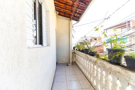 Casa à venda com 150m², 4 quartos e 2 vagasVaranda